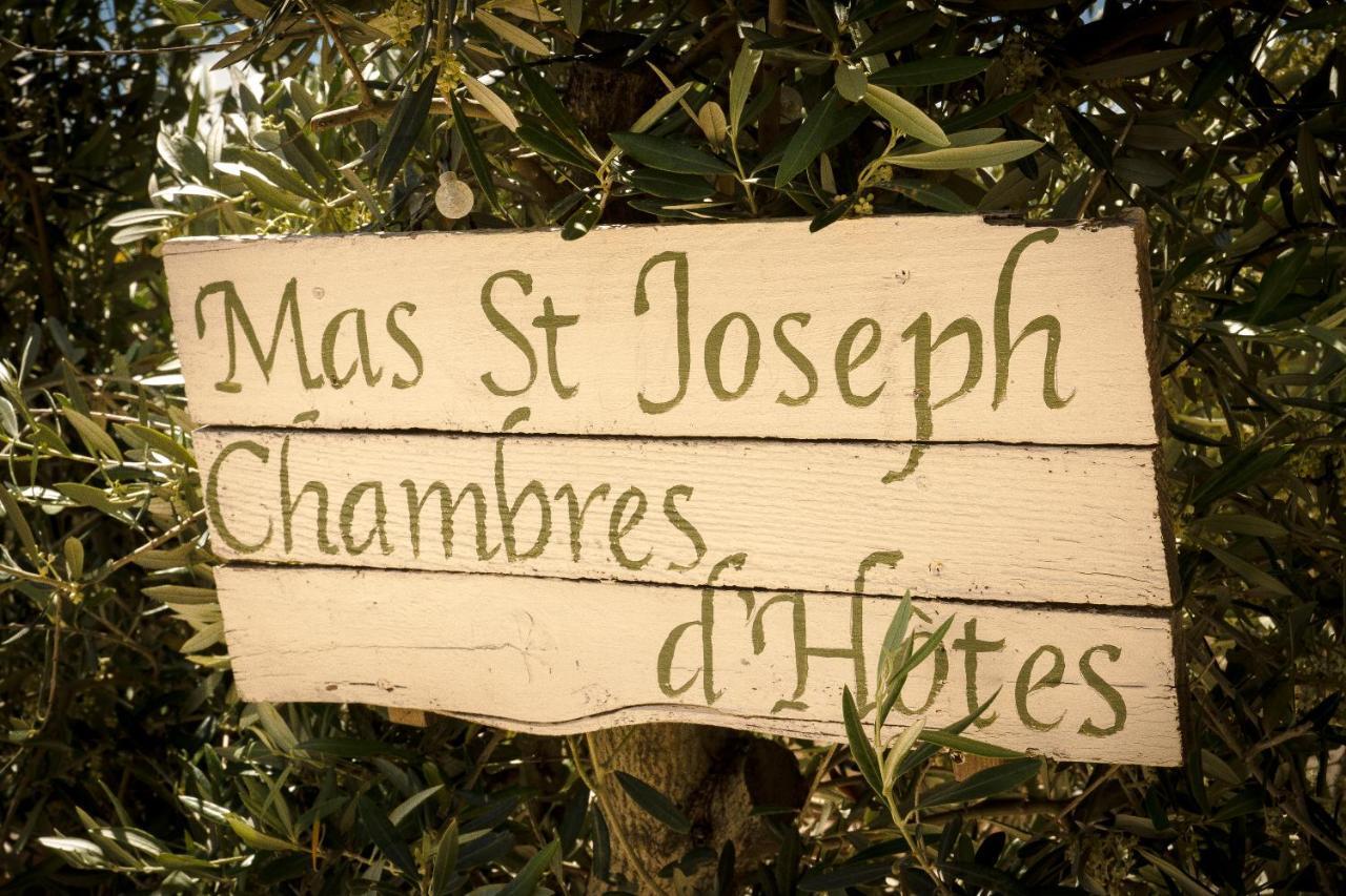 Bed and Breakfast Mas St. Joseph Ий-сюр-Те Экстерьер фото